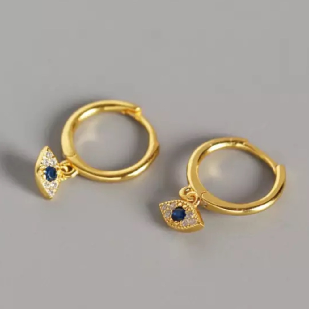 🔥👁Insta sterling silver\gold plated eye small hoop earrings - Picture 3 of 7